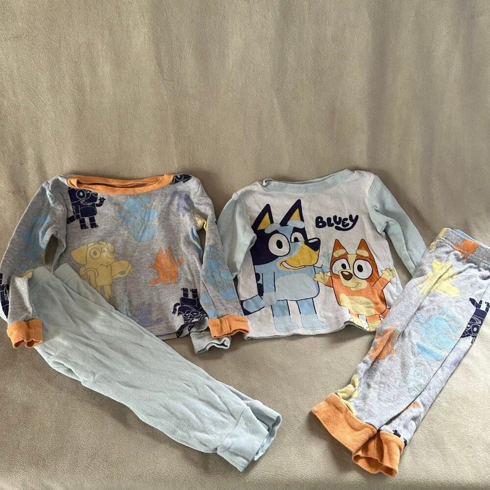 Bluey Pajama Set Long Sleeve 2 Outfits 2T